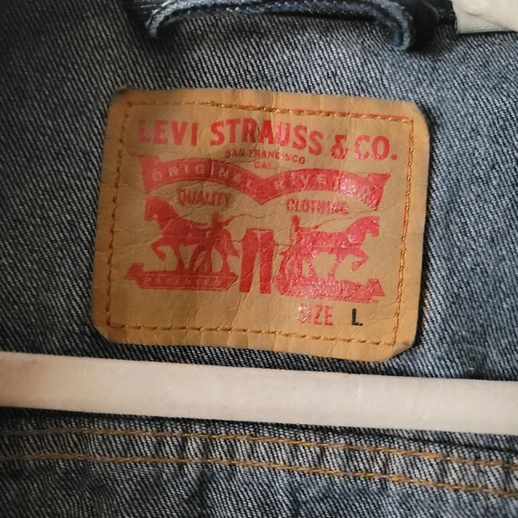 Levi's Jean Jacket Mens L Large Blue Denim Stud Shoulder - Picture 8 of 9